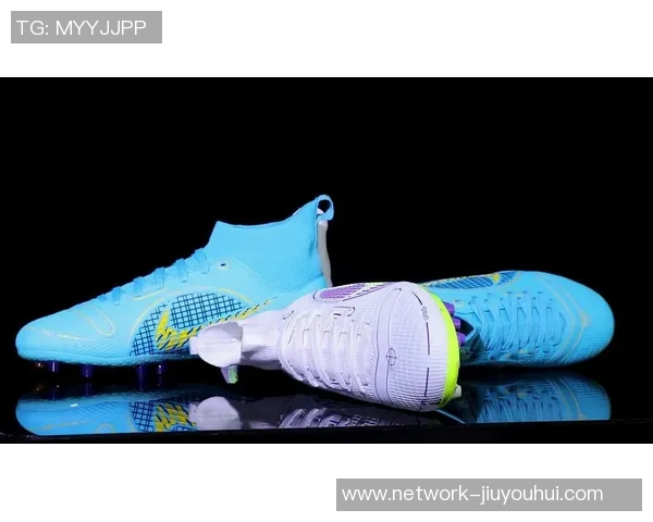 职业足球鞋钉的选择与使用技巧提升球场表现的关键因素分析 职业足球鞋钉的选择与使用技巧提升球场表现的关键因素分析